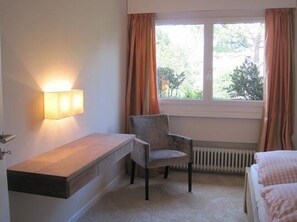 Picture 5