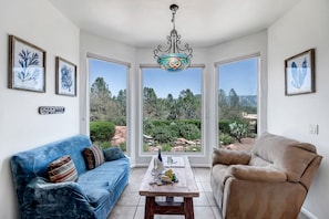 Sitting Area by Kitchen with Red Rock Views