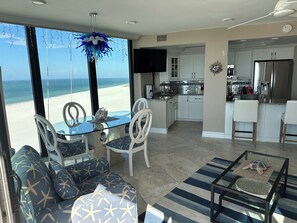 Open Concept Modern, Fully furnished Kitchen / Island for Entertaining.
