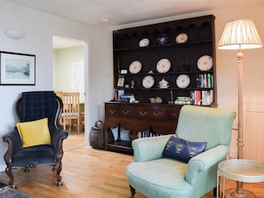 Living room | Puddingstone Cottage, Gartmore