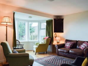 Living room | Puddingstone Cottage, Gartmore