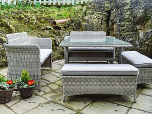 Patio | Low View, Buxton