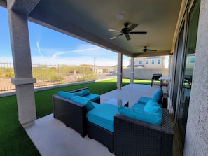 Relax in the Valley of the Sun