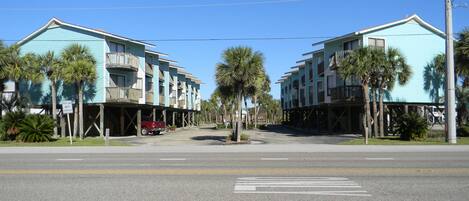 Small complex of 16 Townhomes