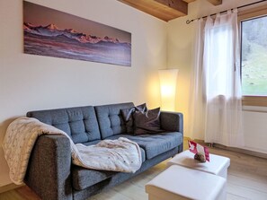 Möbel, Couch, Interior Design, Flooring, Holz, Wohnzimmer, Fussboden, Zimmer, Zuhause
