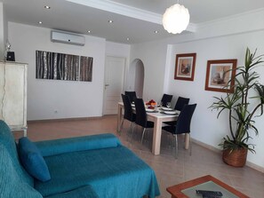 Morden dinnig room