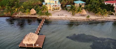 Lucky Duck Villa - Huge Beachfront, Pool and Pier (863)