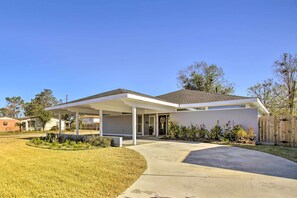 Property Exterior | Single-Story Home | Fenced Yard