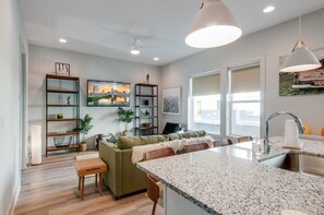 Discover this stylish downtown Nashville oasis, perfect for large groups! Enjoy modern comfort, elegant design, and stunning city views in this newly built vacation home—ideal for cozy nights in or exploring Music City.
