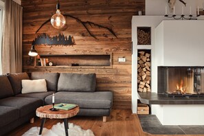 Penthouse-Grimming-Adler-Lodge D7.1-Tauplitz-Wohnzimmer-Alpine-Style