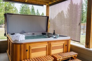 Private hot tub in the backyard.