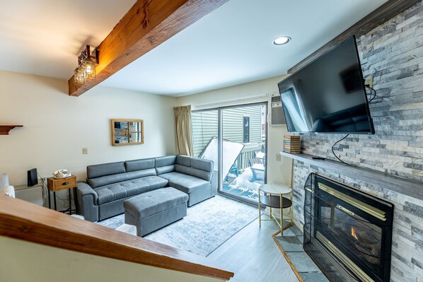 162A6104-HDR - resized.jpg