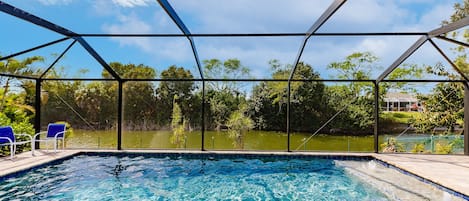 Beautiful salt water pool with relaxing fountains and view!