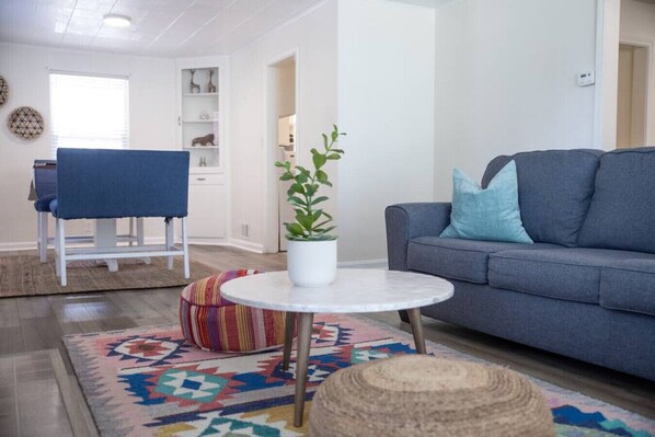 Our apartment is open and ready to accommodate up to 4 guests in SLC. Whether you're traveling with family or friends, experience the comfort and convenience of our spacious accommodations. Enjoy a welcoming space that caters to all.