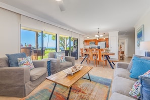 Wailea Ekolu 1509 living room1