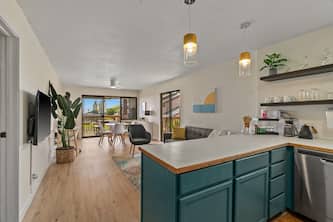Family Condo with Queen Beds & Ocean Views from 3 Lanais!