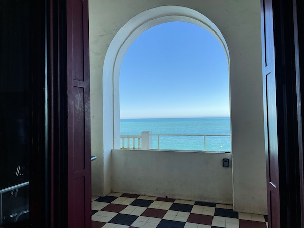 Vue sur la plage ou l’océan