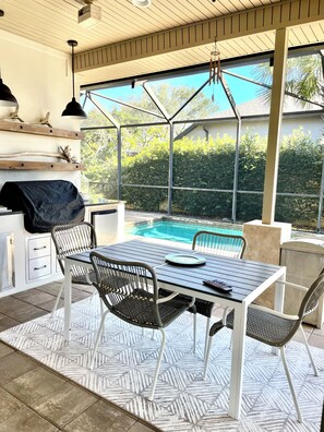 Outdoor dining