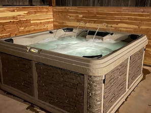 Enjoy the jacuzzi under the stars