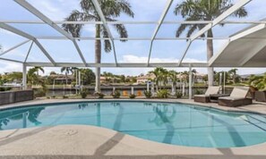 LARGE HEATED POOL; FULL SUN ON POOL AND DECK; 2 RESORT STYLE LOUNGE CHAIRS