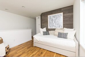 Loft With Twin Size Bed + Twin Trundle Pullout Bed