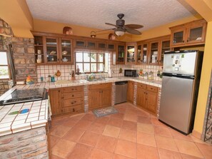 Casa Marina Vacation rental - kitchen
