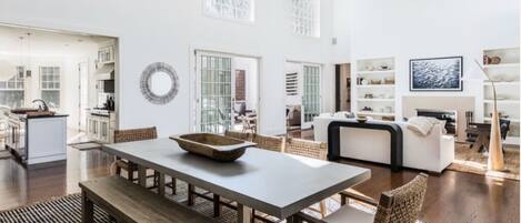 Dining table with seating for up to 10.