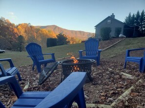 Fire Pit with spectacular mountain view