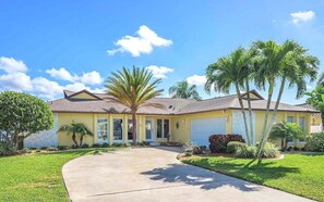 Villa Pelican