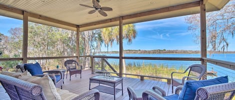Crystal River Vacation Rental | 3BR | 2.5BA | 1,700 Sq Ft | Stairs Required