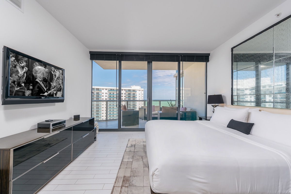 Oceanview Private Condo at W South Beach -1411