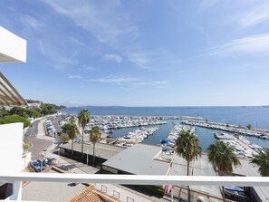 front sea view on the port of mouré rouge