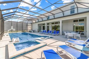 Private Pool & Patio