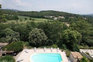 Holiday rental PUGET villa for rent view