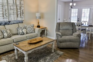 Open concept between the living room and kitchen.