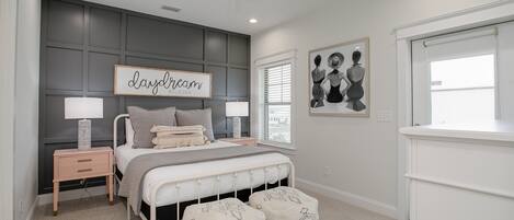 Upper Level Queen Guest Bedroom w/Private Attached Bath + Smart TV + Porch Access