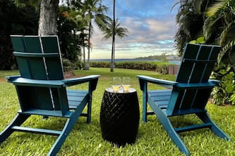 🏖️Sophisticated Oceanfront Retreat | Air-Conditioned | Walk to Beach | vrKCV
