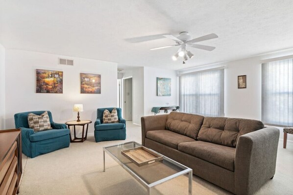 Bright and welcoming front sitting room!