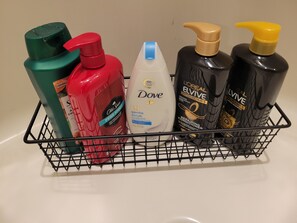 Badezimmerausstattung