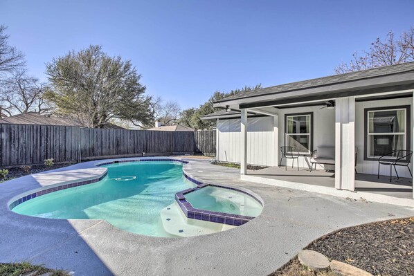 Plano Vacation Rental | 4BR | 2BA | 4 Steps Required for Access | 1,938 Sq Ft