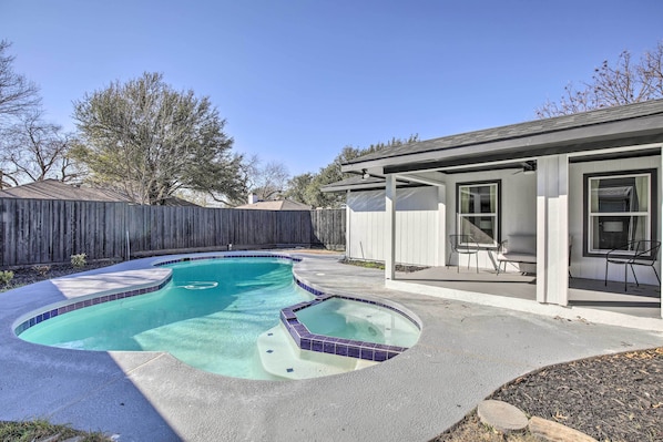 Plano Vacation Rental | 4BR | 2BA | 4 Steps Required for Access | 1,938 Sq Ft