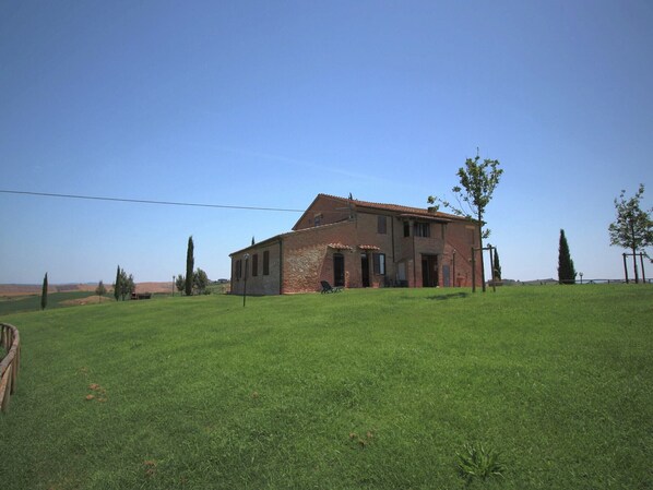 Holiday Home Exterior [summer]