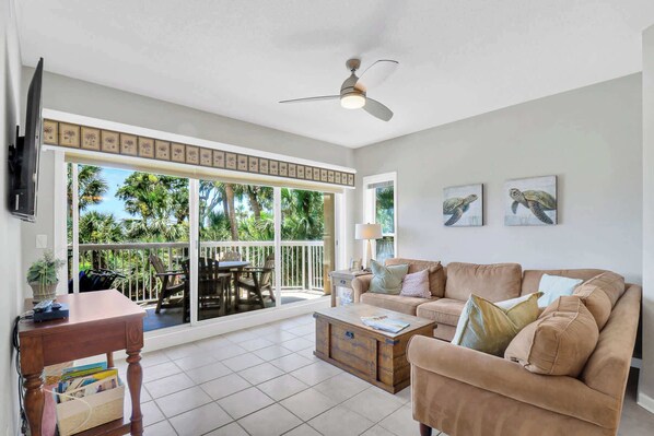 first floor beach front condo
