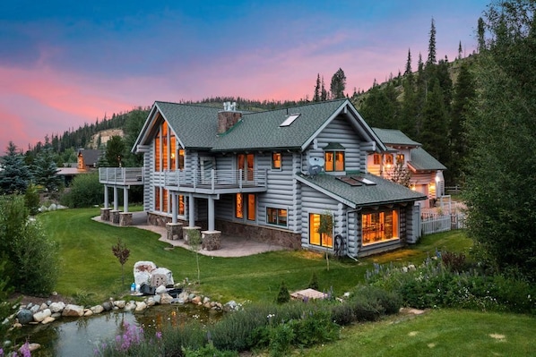 Exterior twilight view- Modern Ski Home- Breckenridge Vacation rental