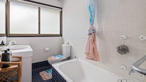 Mian Bathroom