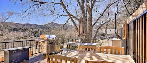 Prescott Vacation Rental | 3BR | 2.5BA | 1,700 Sq Ft | Stairs Required