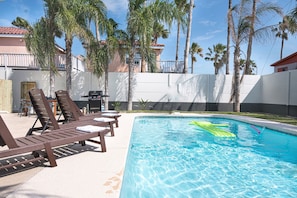 Relax in the pool.