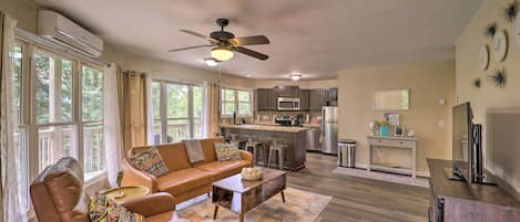 Banner Elk Vacation Rental | 3BR | 2BA | Stairs Required for Entry | 1,000 Sq Ft