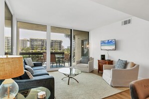 Beachplace 6-101 by FVC - Living Room