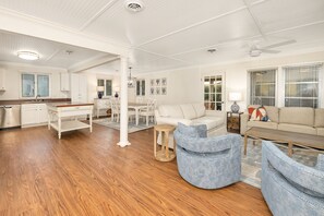 205 Driftwood Drive - Spacious Floorplan